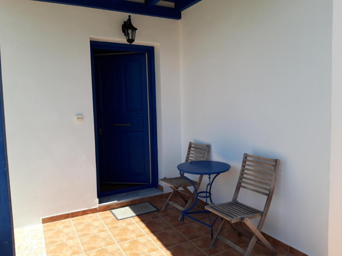Akitos Maisonette Αδάμας Εξωτερικό φωτογραφία