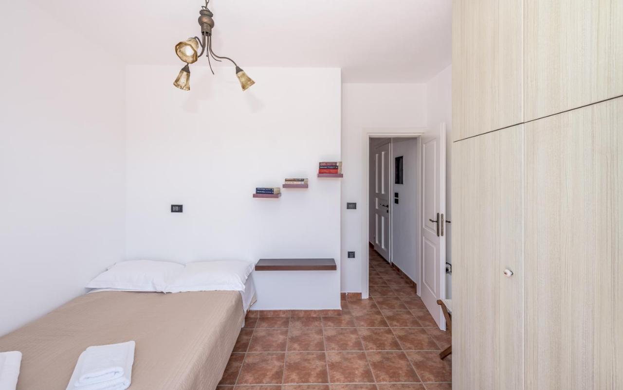Akitos Maisonette Αδάμας Εξωτερικό φωτογραφία
